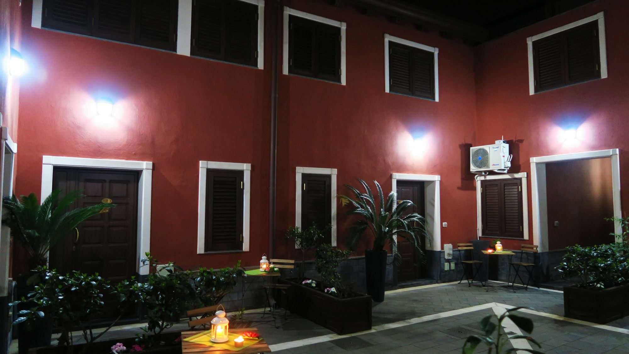 Cortile Dei Sogni Apartment Catania Exterior photo